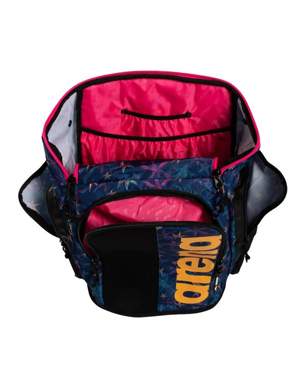 Рюкзак Arena SPIKY III BACKPACK 45 ALLOVER Рюкзак Arena SPIKY III BACKPACK 45 ALLOVER