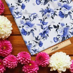 Ткань блэкаут голубые цветочки