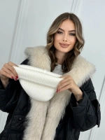 шапка зимняя из ангоры с отворотом вязаная