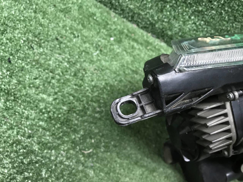 Фара левая Livan X3 Pro (2022-н.в.) галоген