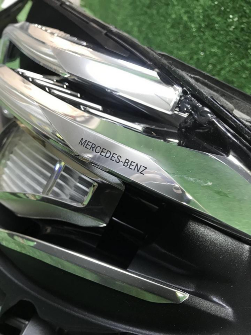 Битая Фара левая Mercedes E W213 (2016-2021) LED