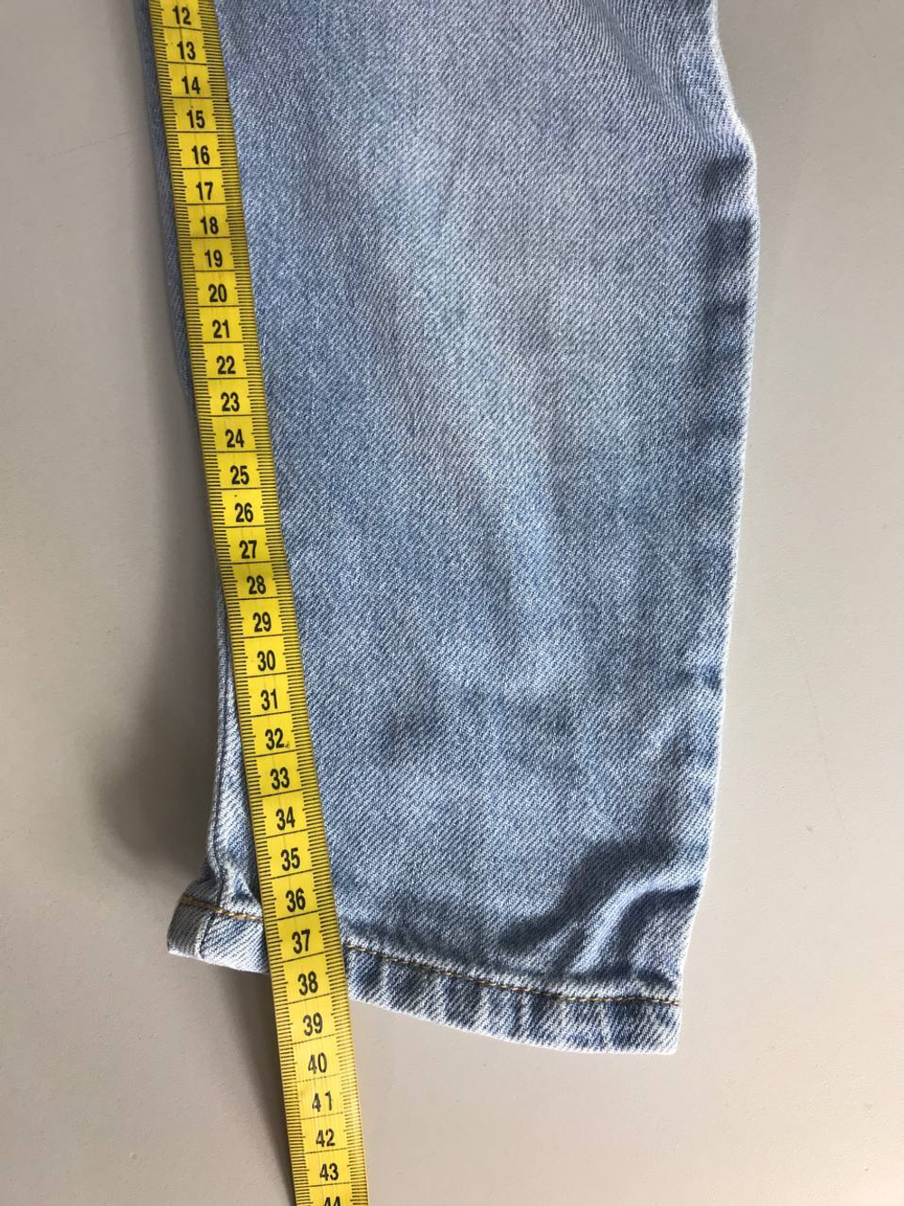 Комбинезон Zara стильный, визуально на 3/4 года