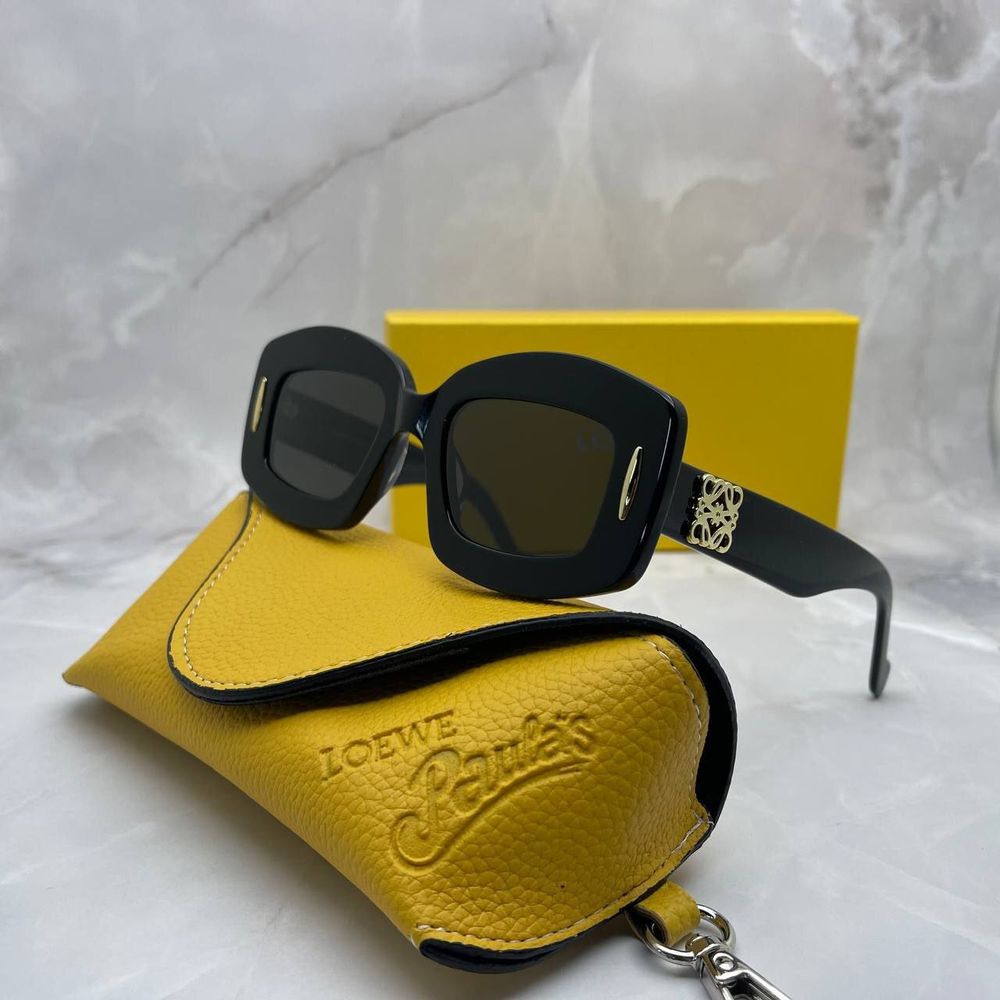 Джинсы Loewe