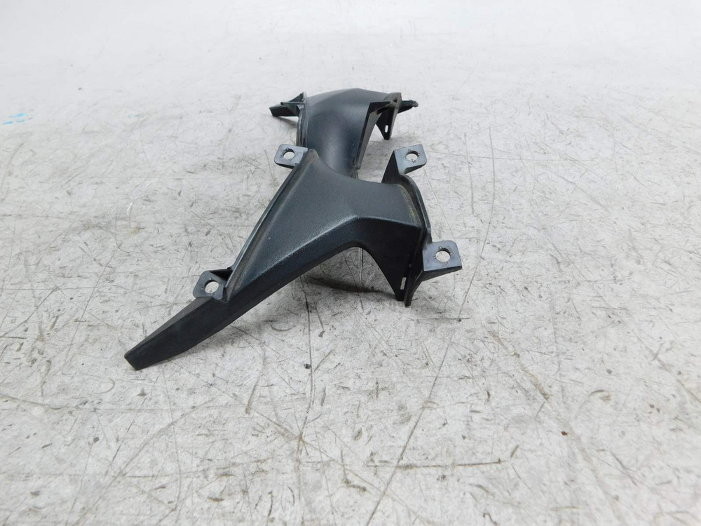 Пластик внутренний левый, правый Honda CBR600RR 06-08 64365/64315-MFL
