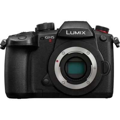 Цифровая фотокамера Panasonic Lumix DC-GH5 II Body