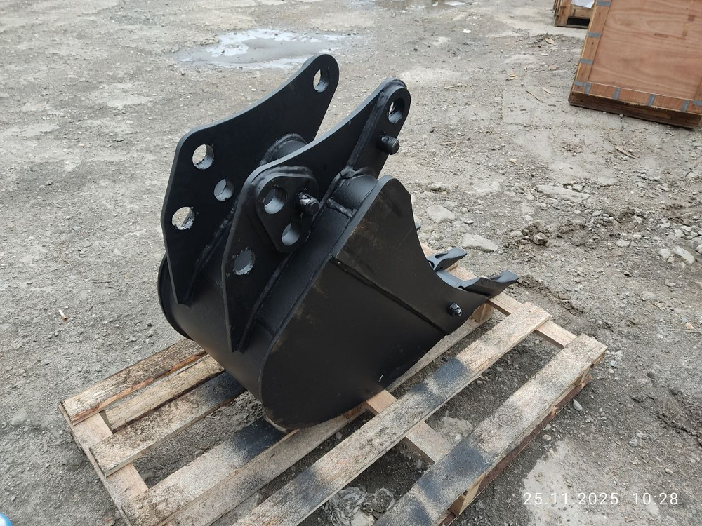 Ковш Komatsu WB97 400 мм 0,1 м3