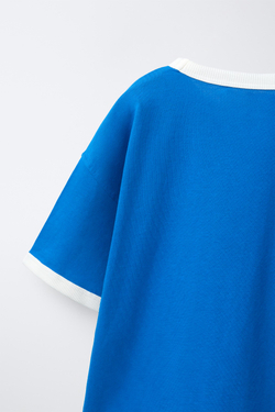 ZARA ФУТБОЛКА В СПОРТИВНОМ СТИЛЕ С КОНТРАСТНЫМИ ДЕТАЛЯМИ, ВАСИЛЬКОВЫЙ