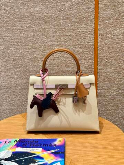 Hermes Kelly 28