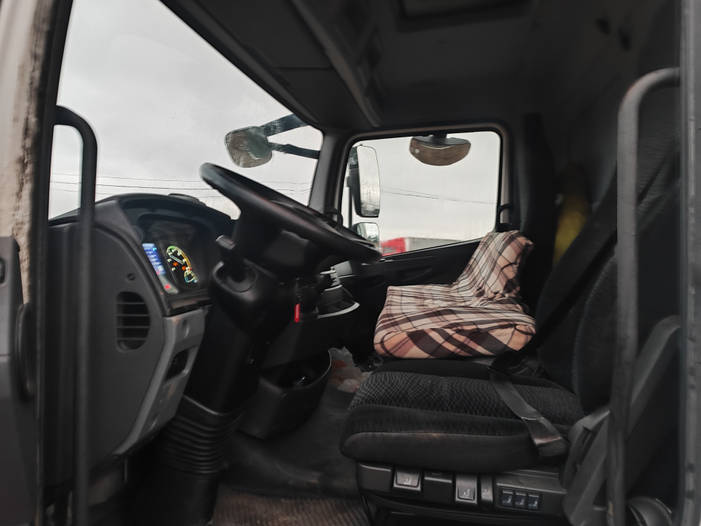 Mercedes-Benz ATEGO 4x2 Бортовой (Евроборт) с гидробортом 818 (Евроборт, дизельный, 5.1 л, 177 л.с.,