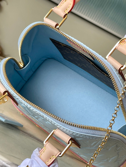 Louis Vuitton Alma BB