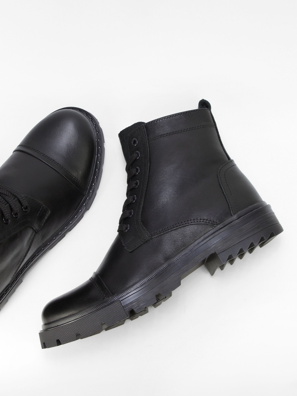 Ботинки мужские M0023-1P