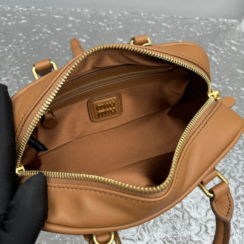 Miu Miu Arcadie Bag S 22 cm