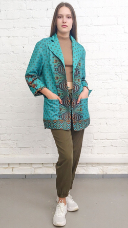 Трикотажный жакет "Богема", по мотивам традиционного вьетнамского лубка