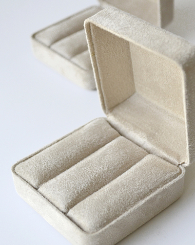 Футляр металлический с обтяжкой, серия "ФЕЛИКС", 65х65х42 мм