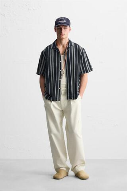 ZARA РУБАШКА ИЗ РЕЛЬЕФНОЙ ТКАНИ В ПОЛОСКУ, МОРСКОЙ СИНИЙ