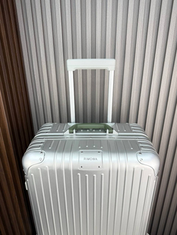Чемодан Rimowa