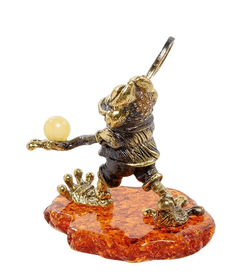 AM-2199 Фигурка «Лягушка-теннисист» (латунь, янтарь)