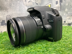 Canon 500D kit 18-55 mm 3.5-5.6 IS II 15700 кадров