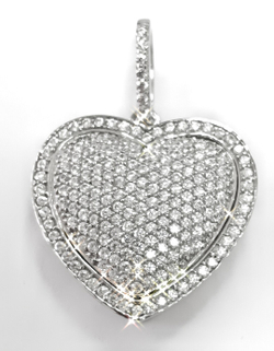 Ювелирная подвеска из серебра с фианитами