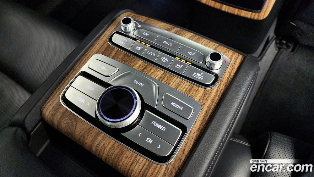 Kia The New K9 (Quoris/K900) 2 Generation 3.8 GDI AWD (09.2021)