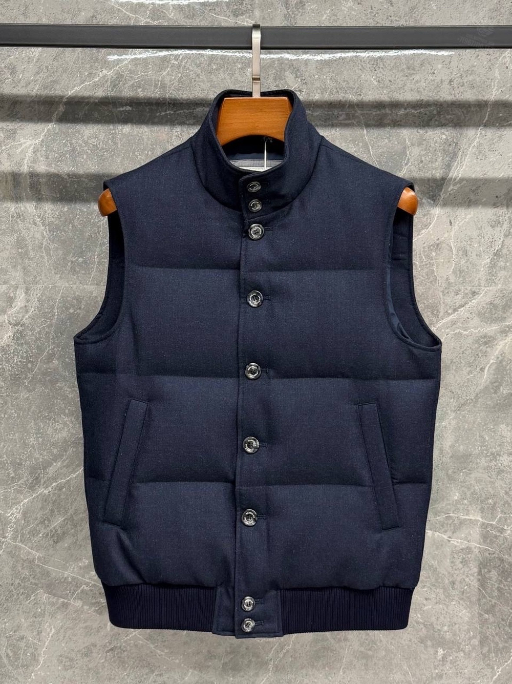 Жилет Brunello Cucinelli