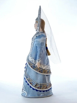 Кукла фарфоровая Русская снегурочка