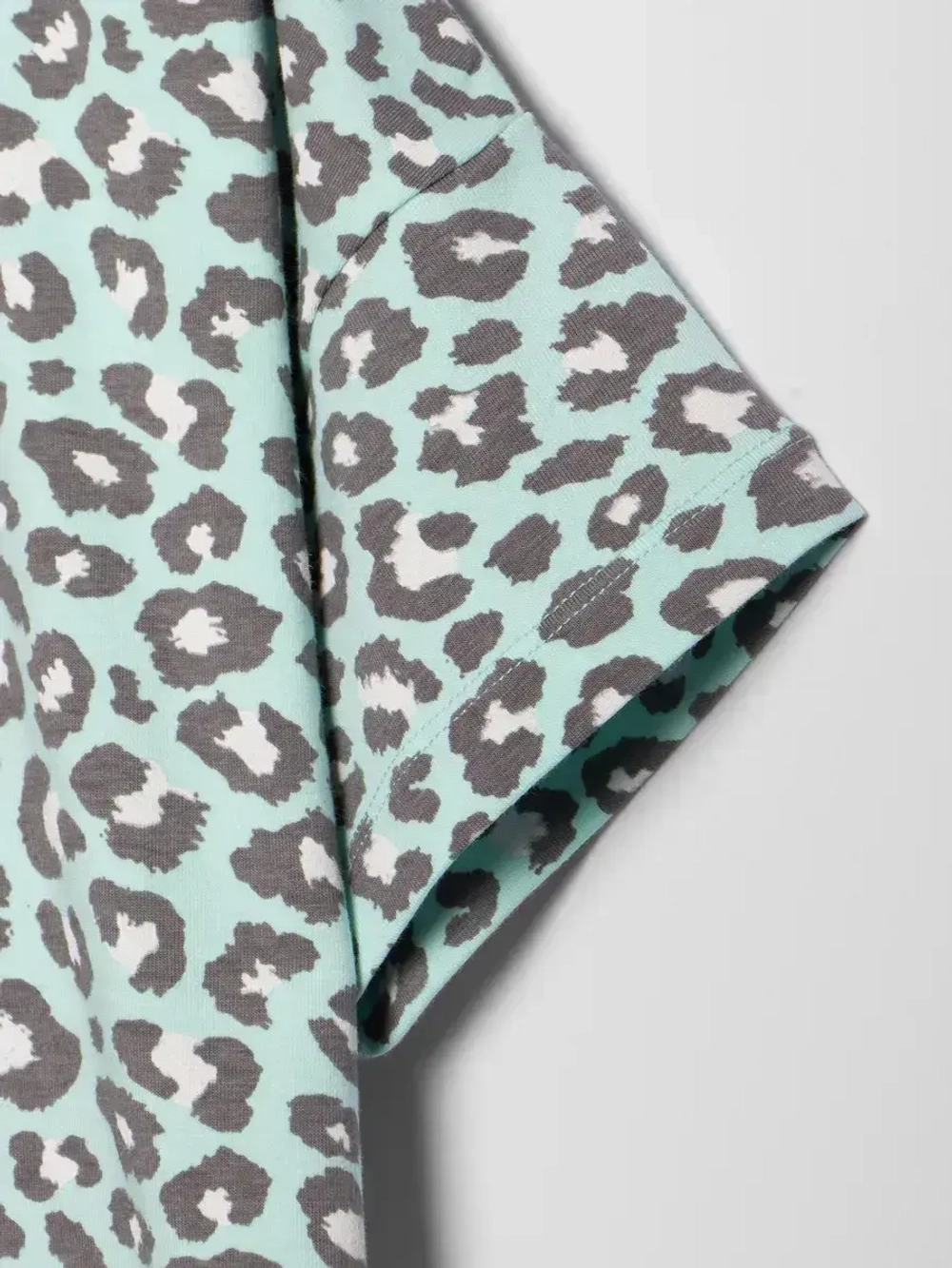 Футболка для девочки леопард