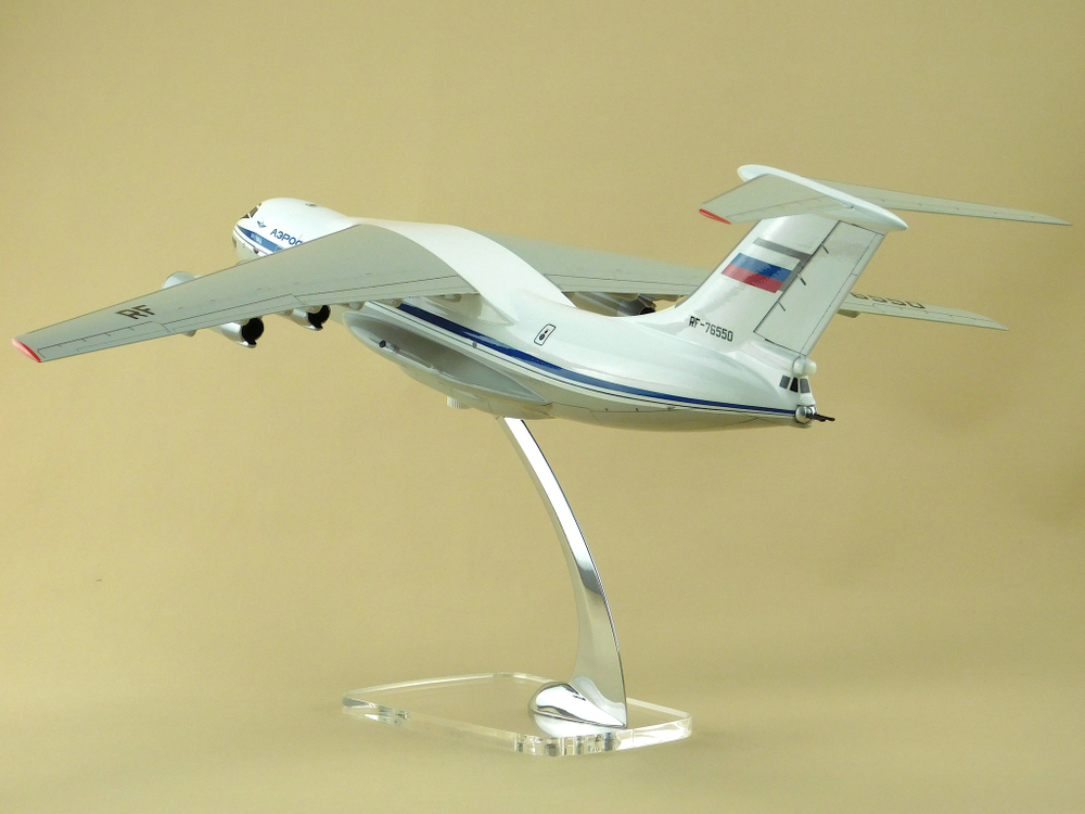 Модель самолета Ил-76МД (М1:100, АЭРОФЛОТ, RF-76550)