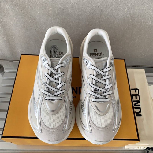 Кроссовки Fendi