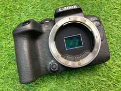 Canon EOS R10