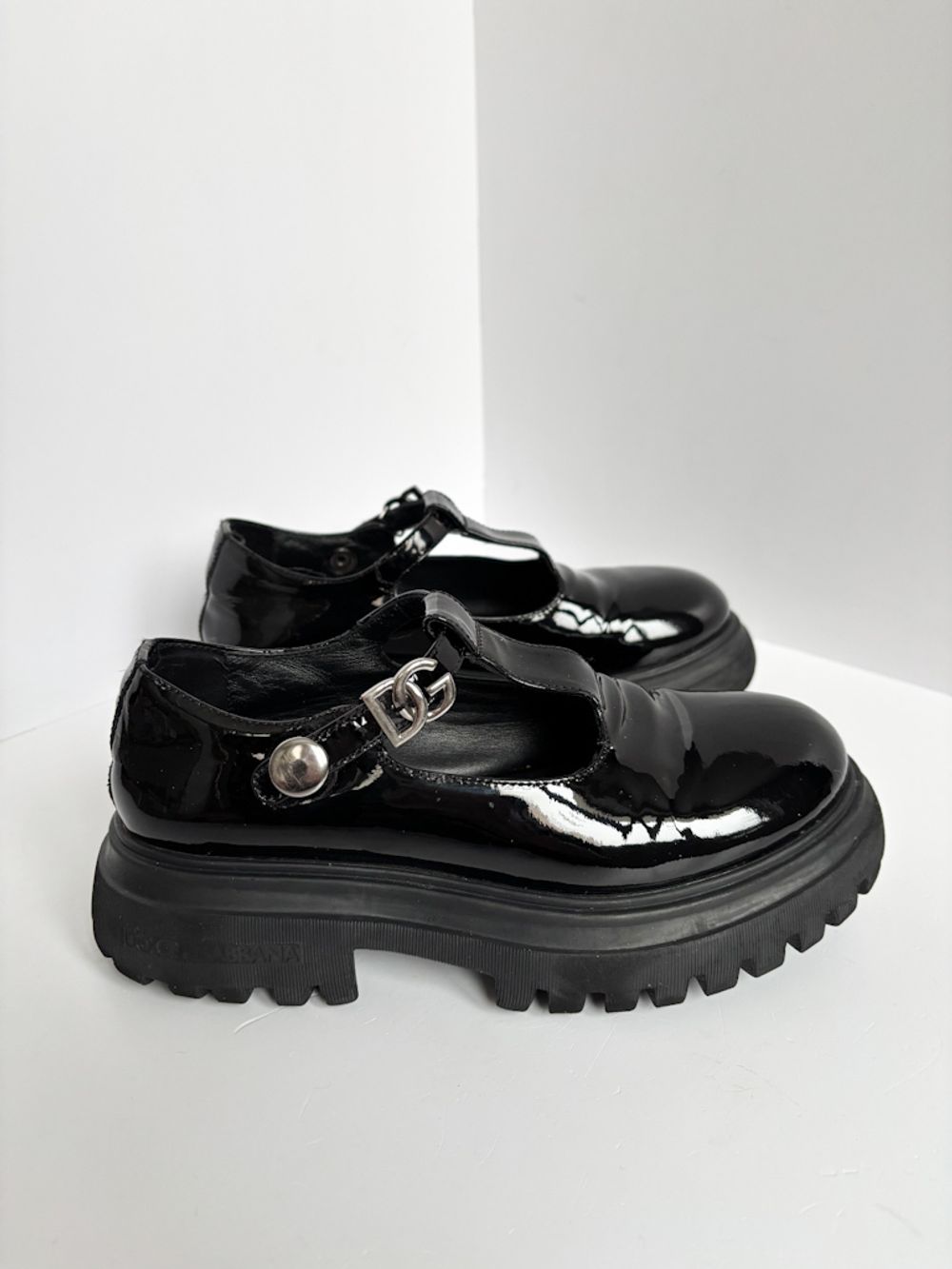 Лаковые туфли Dolce & Gabbana, 30