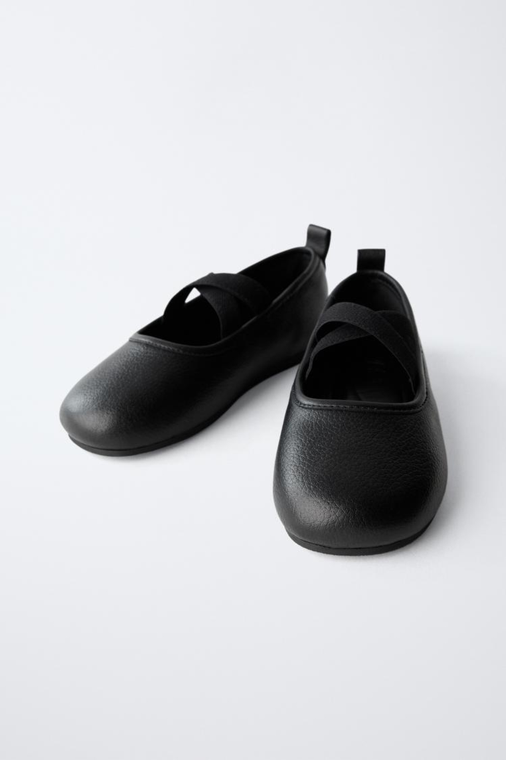 ZARA КОЖАНЫЕ БАЛЕТКИ, ЧЕРНЫЙ