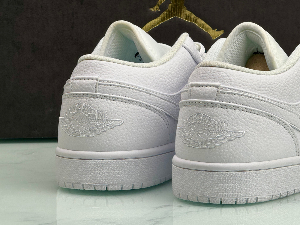 Nike Air Jordan 1 Low White Pure Platinum