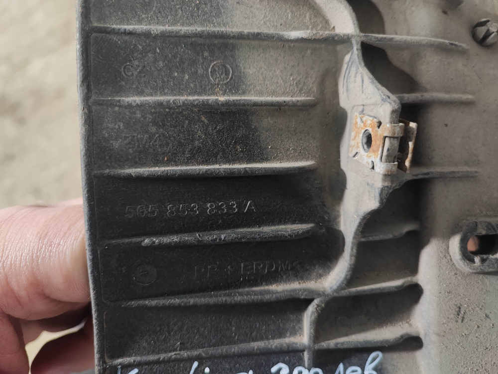 Подкрылок задний левый Skoda Kodiaq 16-нв Б/У Оригинал 565810969A