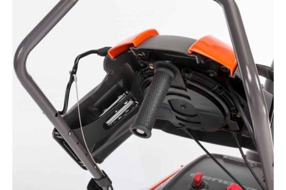 Снегоуборщик HUSQVARNA ST 151