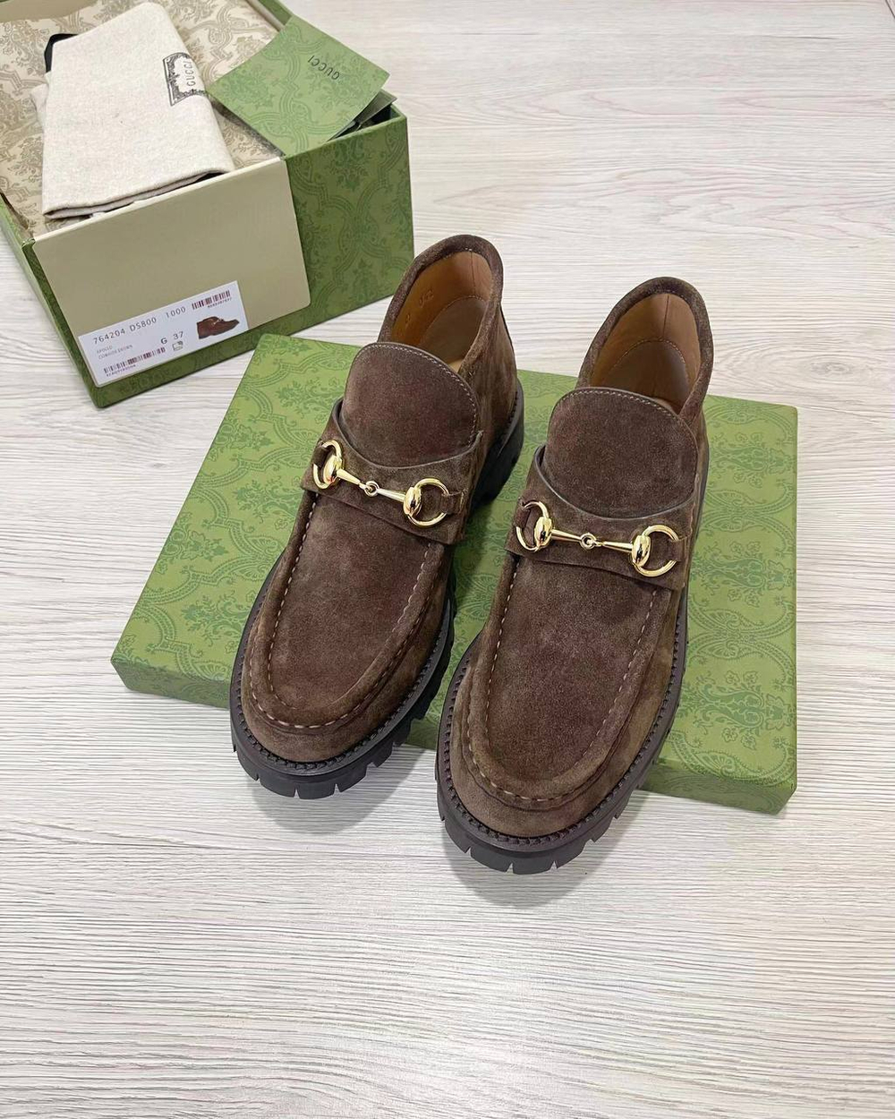 Женские ботинки Gucci коричневые с золотым элементом