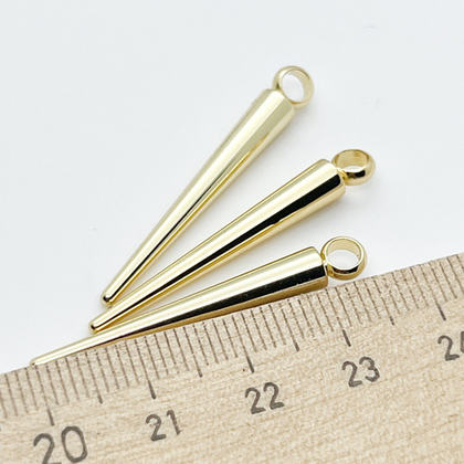 Подвеска Шип, цвет золото, размер 36*4 мм, цена за 1 шт