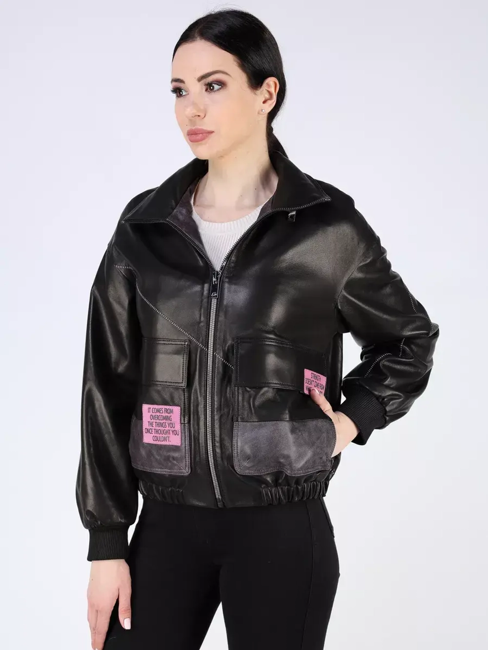 Кожаная куртка демисезонная с капюшоном