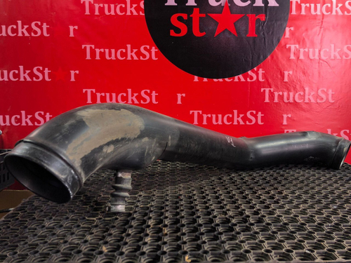 Патрубок воздушного фильтра