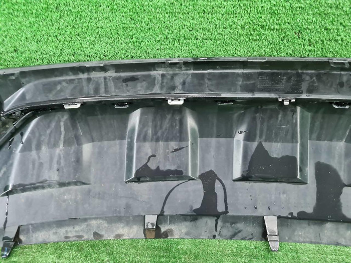 Юбка заднего бампера Geely Monjaro (2021-н.в.)