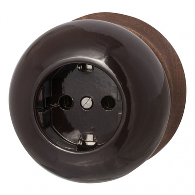 Розетка с заземляющим контактом Фаберже, керамика, цвет коричневый B2-101-020/18