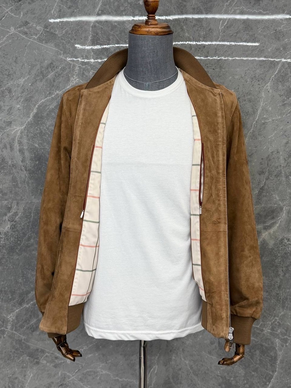 Замшевая куртка Loro Piana