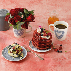 Royal Doulton Набор из 4 кружек Ellen DeGeneres 475 мл Love
