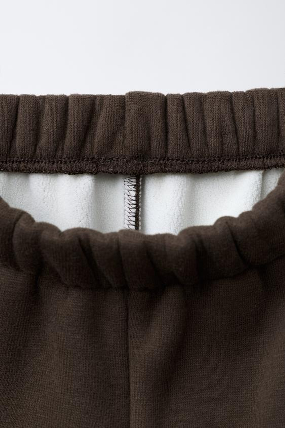 ZARA БРЮКИ BAGGY С ФЛИСОВОЙ ПОДКЛАДКОЙ И ЛОГОТИПОМ, КОРИЧНЕВЫЙ