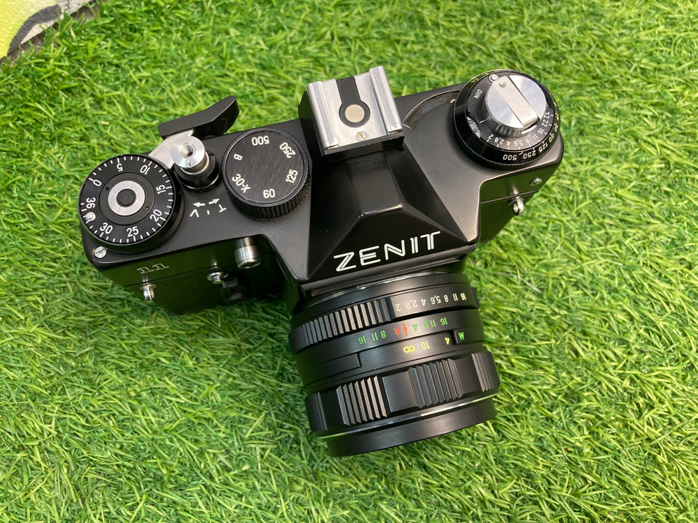 Zenit 11 + Helios-44M-4
