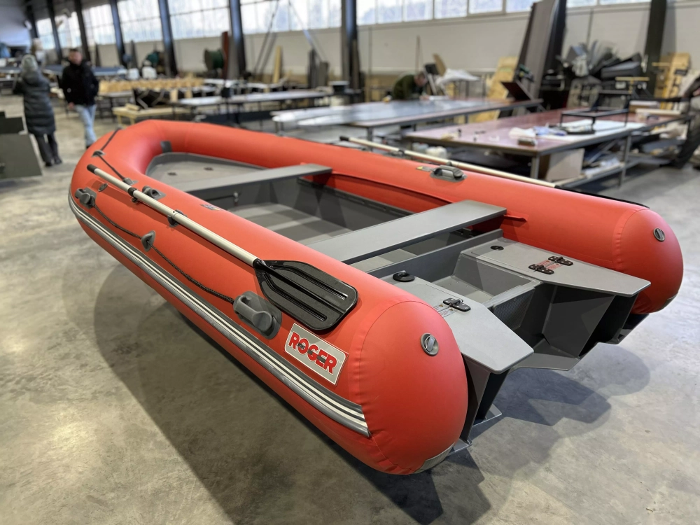 Моторная лодка РИБ Gelium 4300 (низкий борт, ПВХ конус)