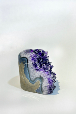 Аметист жеода M