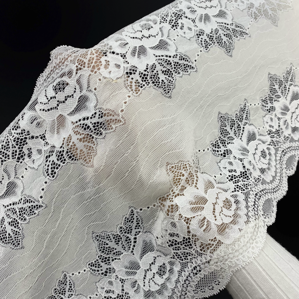 Кружево эластичное экрю 22 см