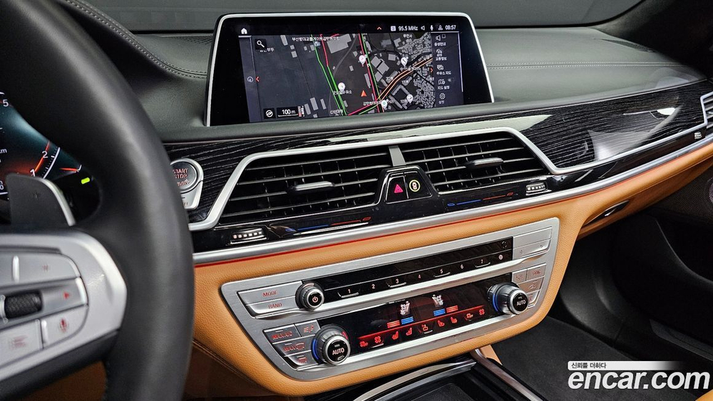 BMW 7 Series (G11) (06.2022)