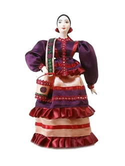 Кукла фарфоровая Водоноска-казачка